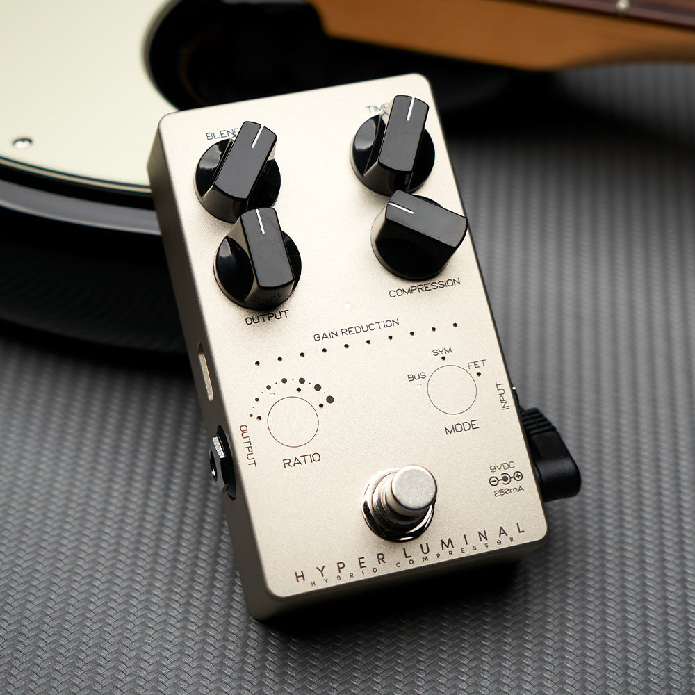 Hyper Luminal Compressor-Pedals-Darkglass