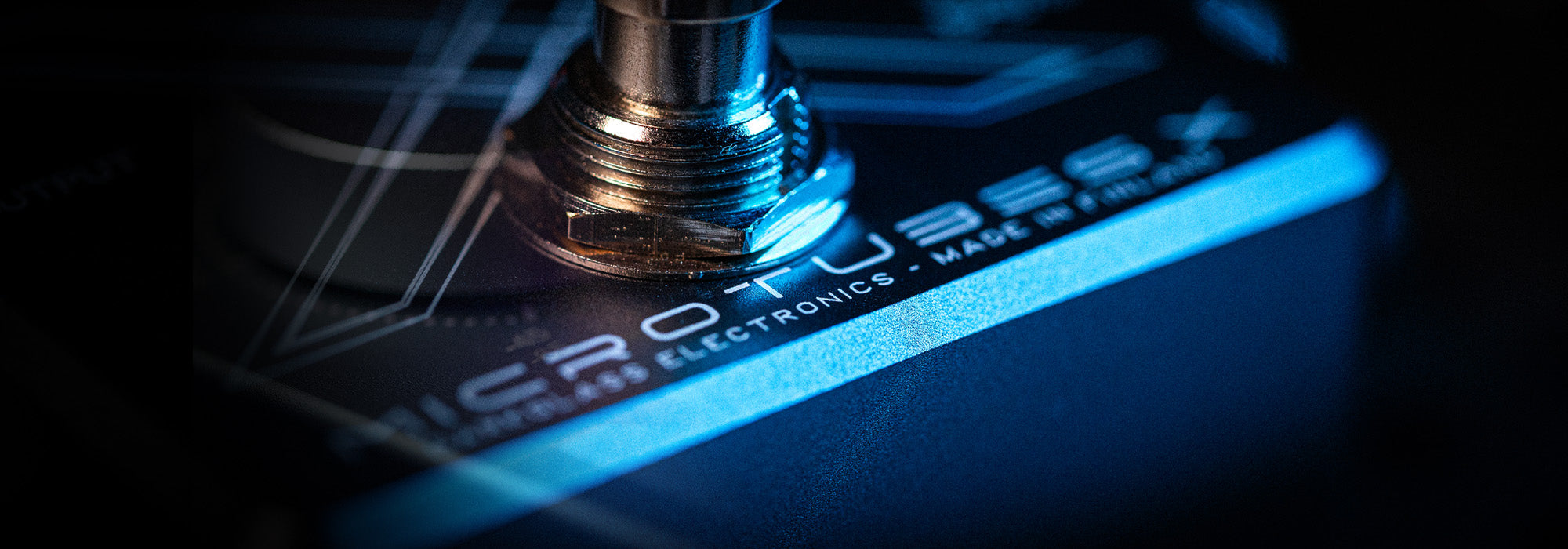 Darkglass-Microtubes-X-Product-Hero-Image