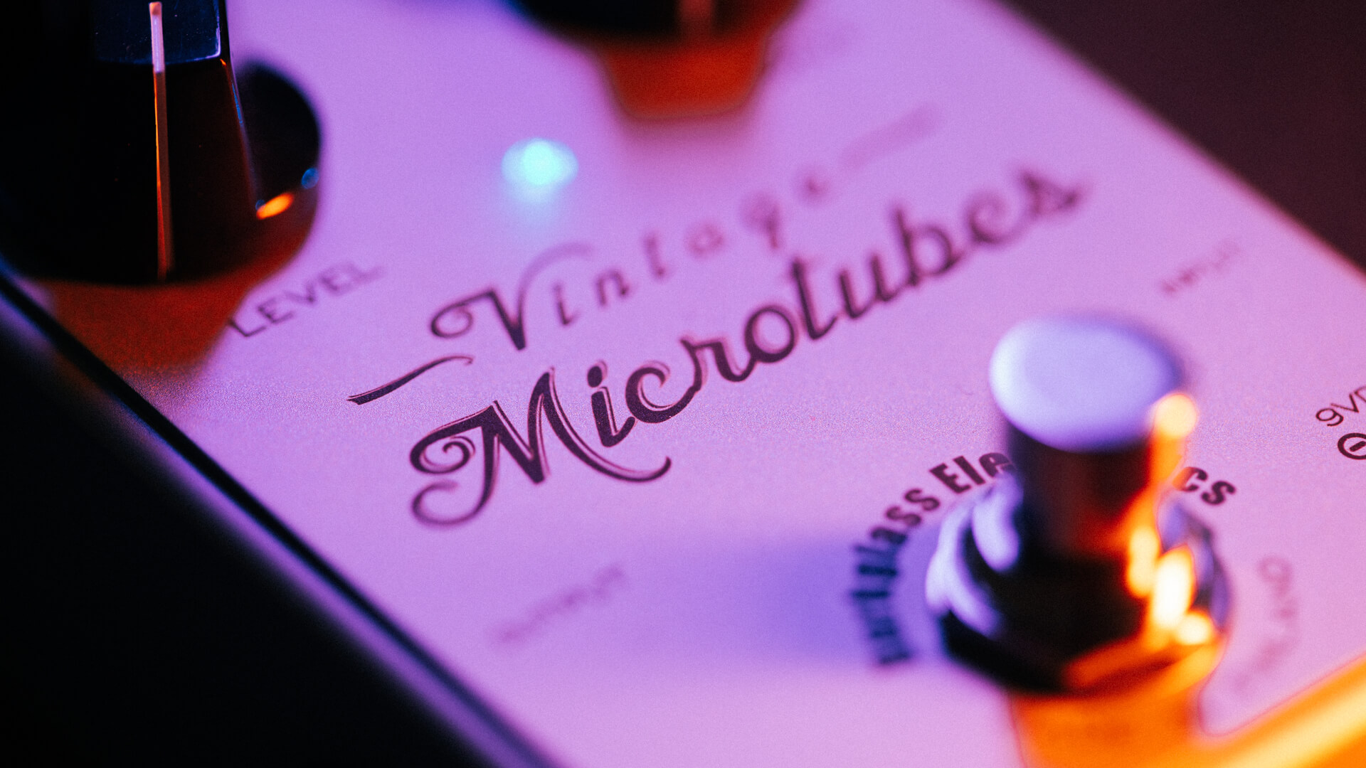 Vintage Microtubes – Darkglass Electronics