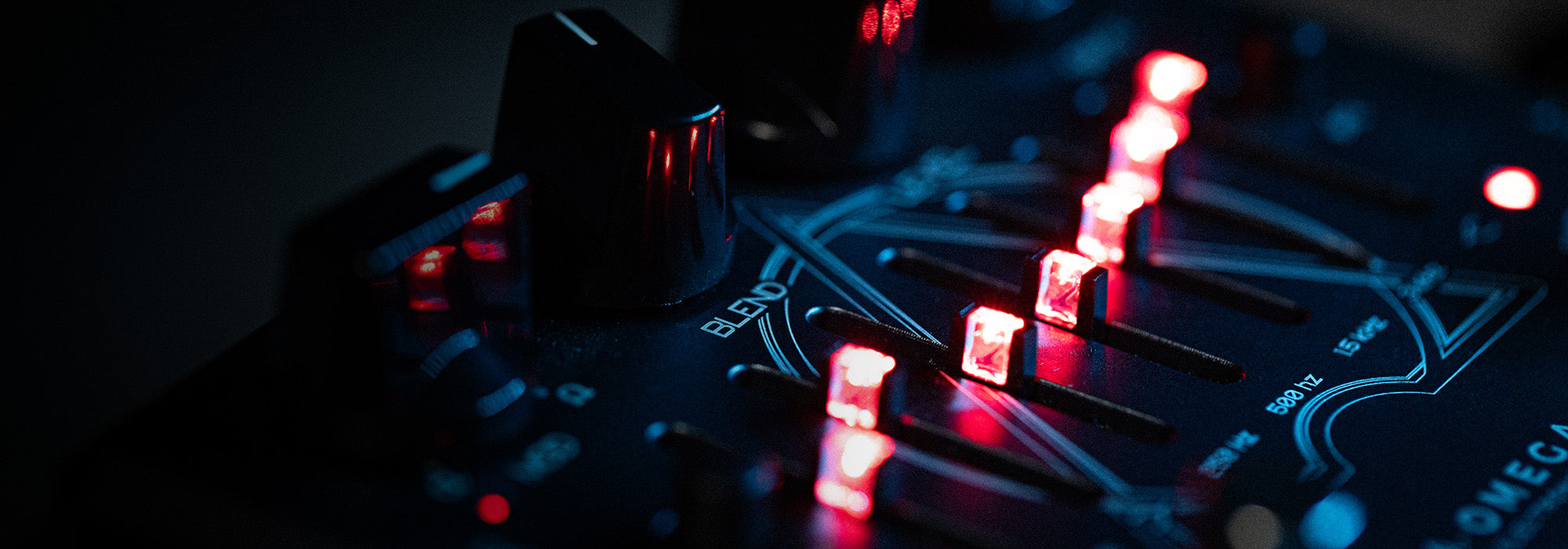 Alpha·Omega Ultra with Aux In – Darkglass