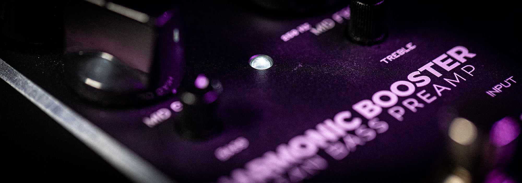 clean bass preamp pedal Harmonic Booster – Darkglass